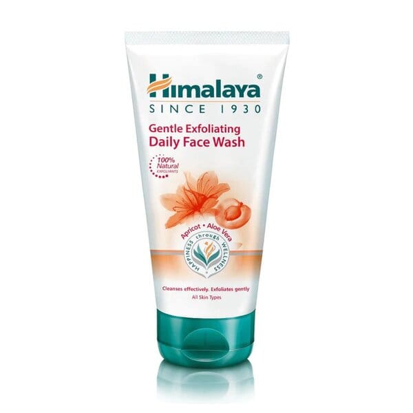 Himalaya Health and Wellbeing Gentle Exfoliating Daily Face Wash - 150 ml.